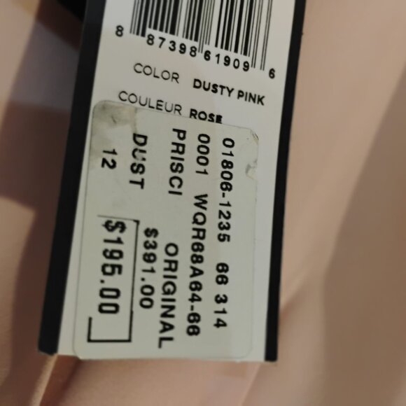 BCBGMaxAzria Dress, V neck, 3 Tiered Ruffled,  Size 12, Blush pink - Picture 7 of 8